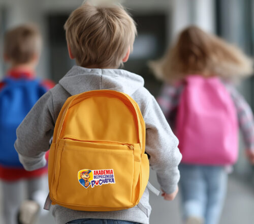 Jak nauczyć dziecko bezpieczeństwa w szkole? Mądra edukacja z Akademią Bezpiecznego Puchatka